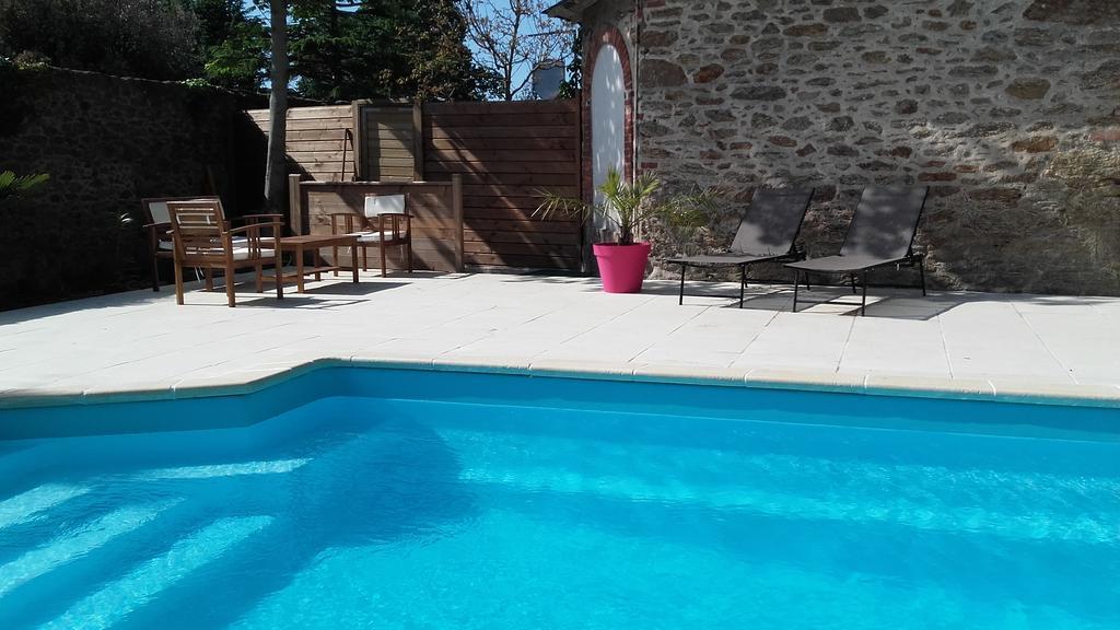 Bed and Breakfast Manoir De La Baronnie Saint-Malo Exterior foto
